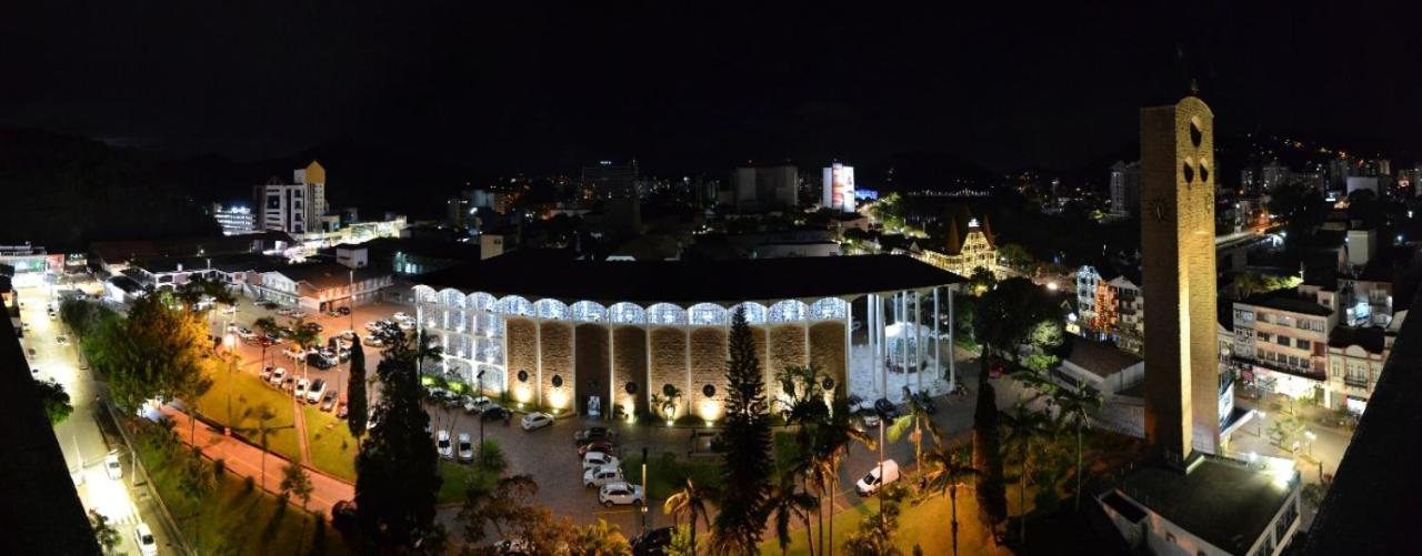 Hotel Europa Blumenau Esterno foto