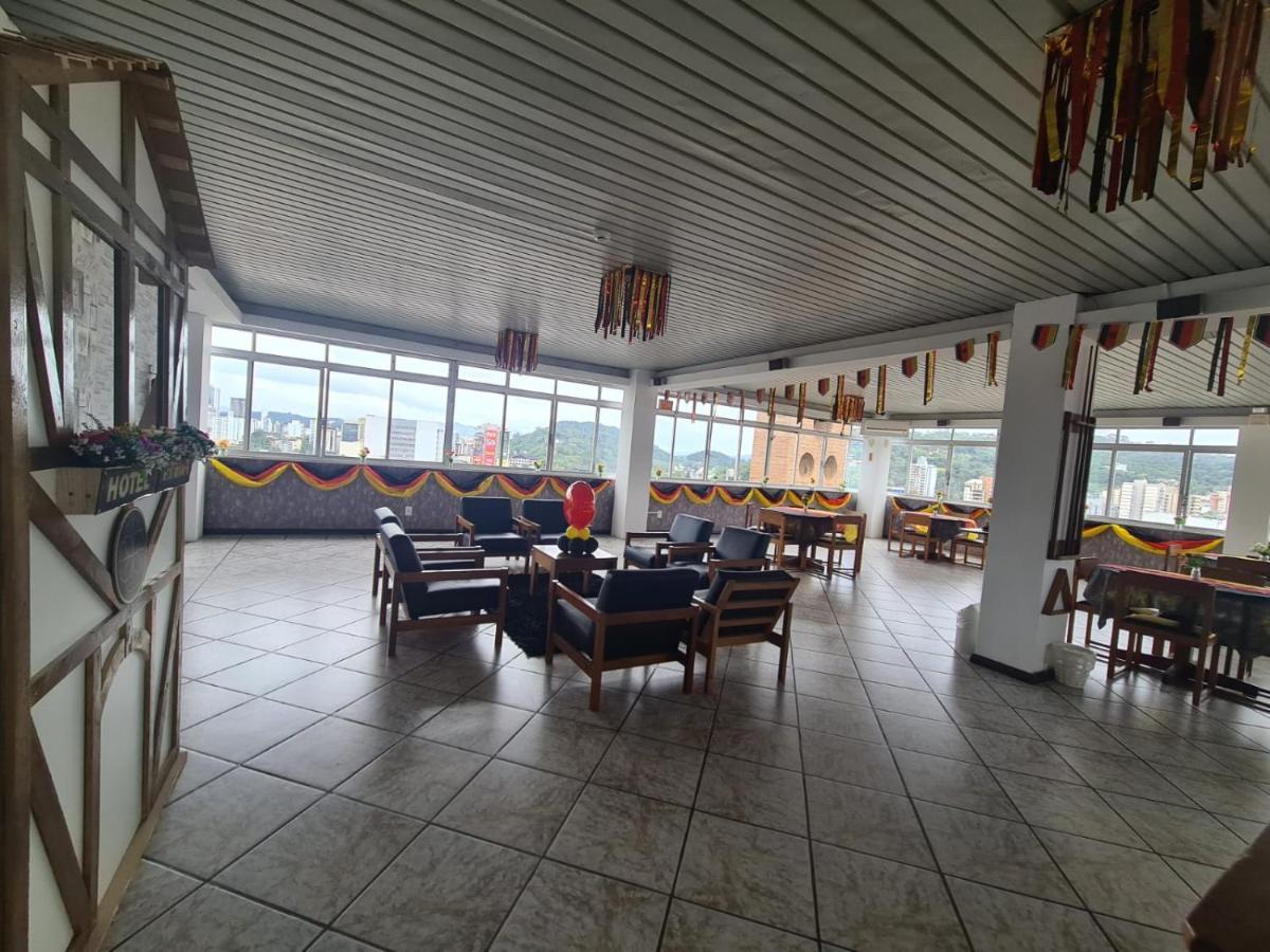 Hotel Europa Blumenau Esterno foto